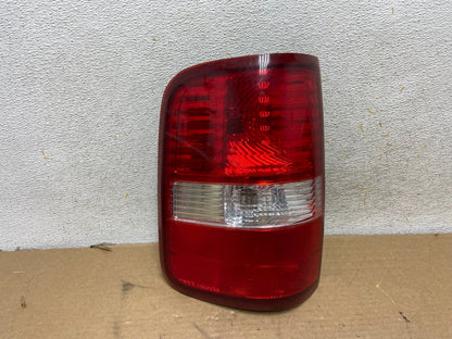 2004 to 2008 Ford F150 F-150 Left Driver LH Side Tail Light AH4293 LK0