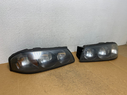 2000 to 2005 Chevrolet Impala Left+Right Set Headlights Halogen AE1182 DW2