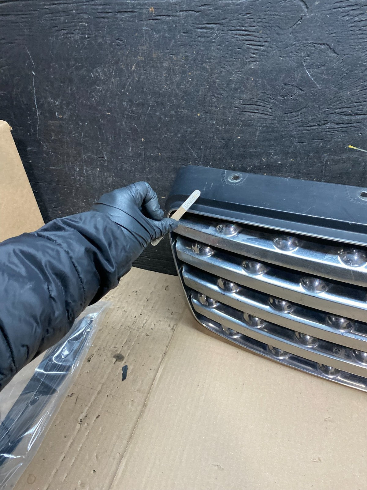 2003 2004 2005 Infiniti FX35 Grill Grille W/ Emblem Oem x3041 DG3