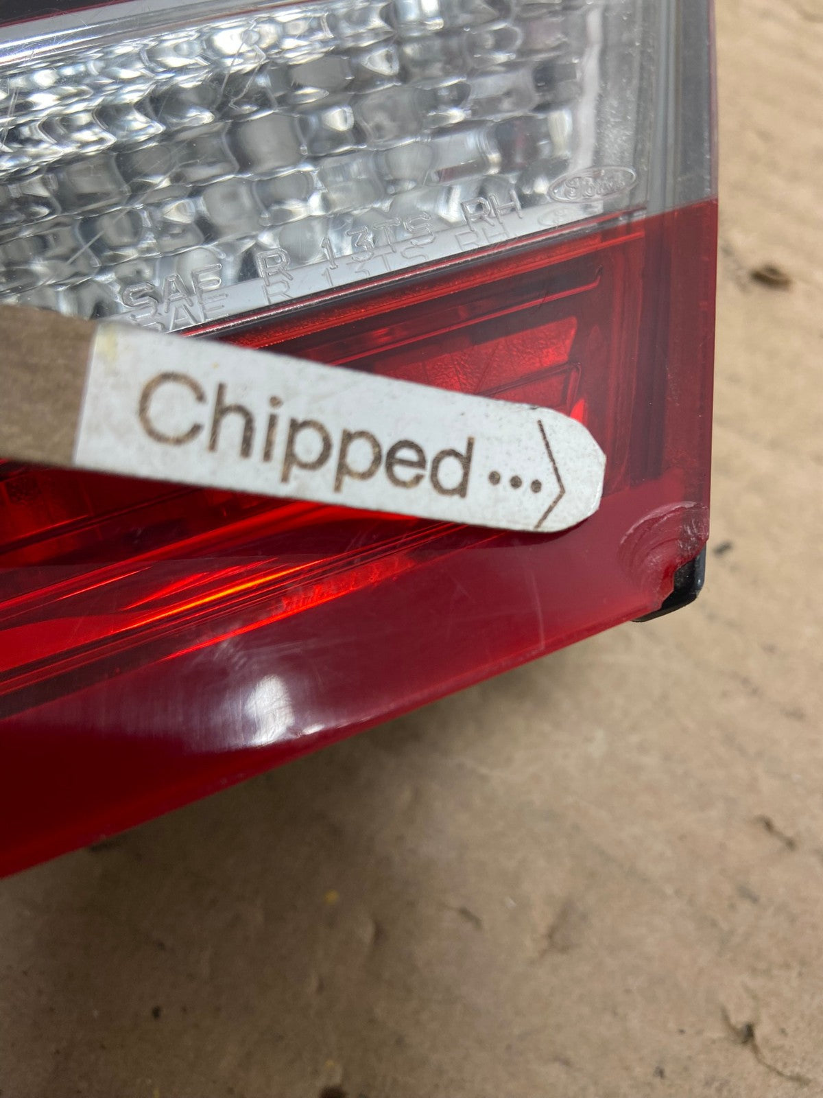 2013 to 2018 Ford Taurus Right Passenger Rh Side Tail Light Inner AH9470 LK4