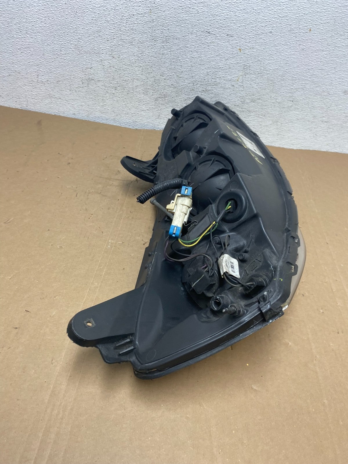 2005 to 2009 Pontiac G6 Headlight Left Driver LH Side Halogen AD7935 DW9
