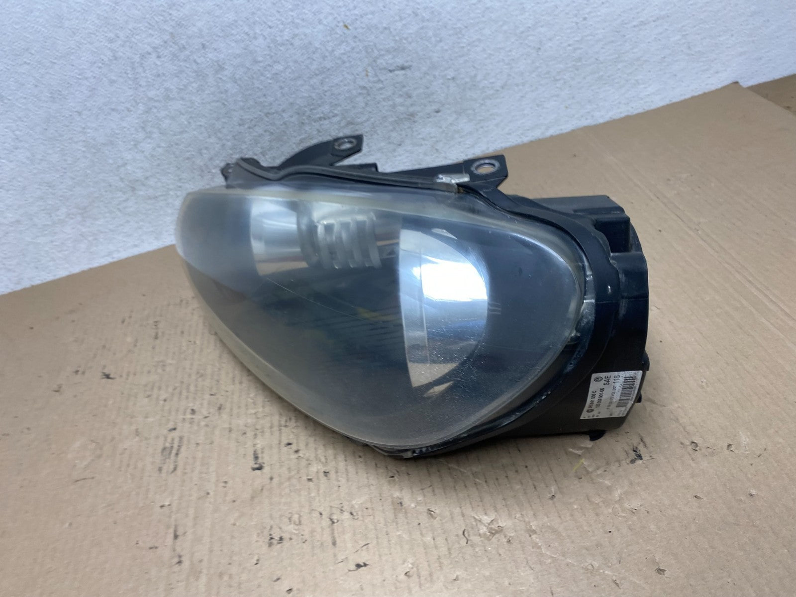 2010-2014 Volkswagen Golf MK6 GTI Left Driver LH Halogen Headlight AF5884 DW1