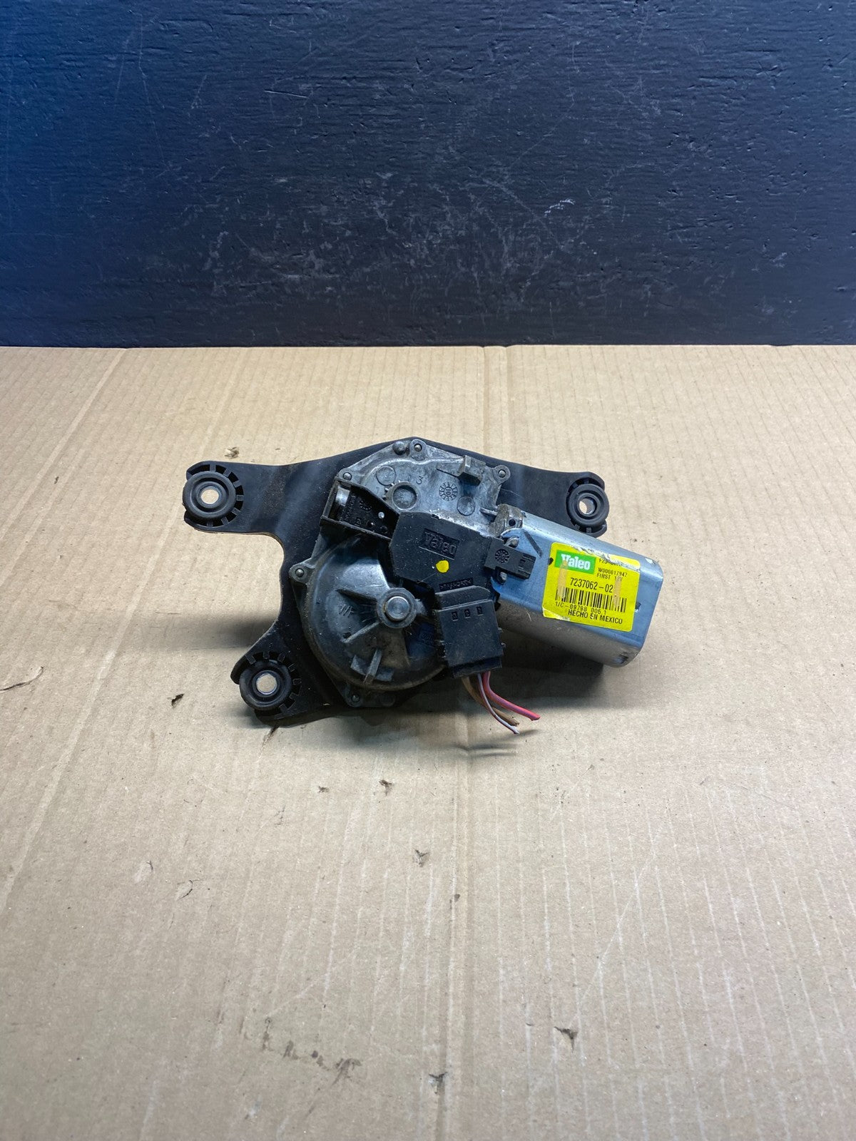 2011 to 2017 BMW X3 Rear Windshield Wiper Motor OEM AC0871 DG2