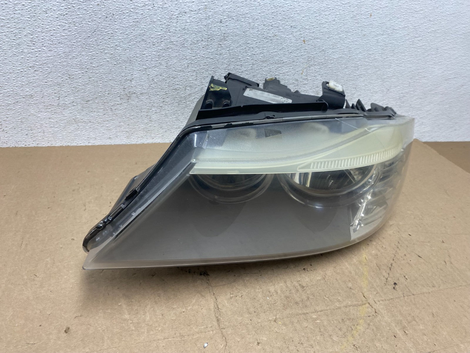 2009-2011 Bmw 3 Series 328i 4/D Sedan Left Driver Headlight Halogen AE6888 DW2