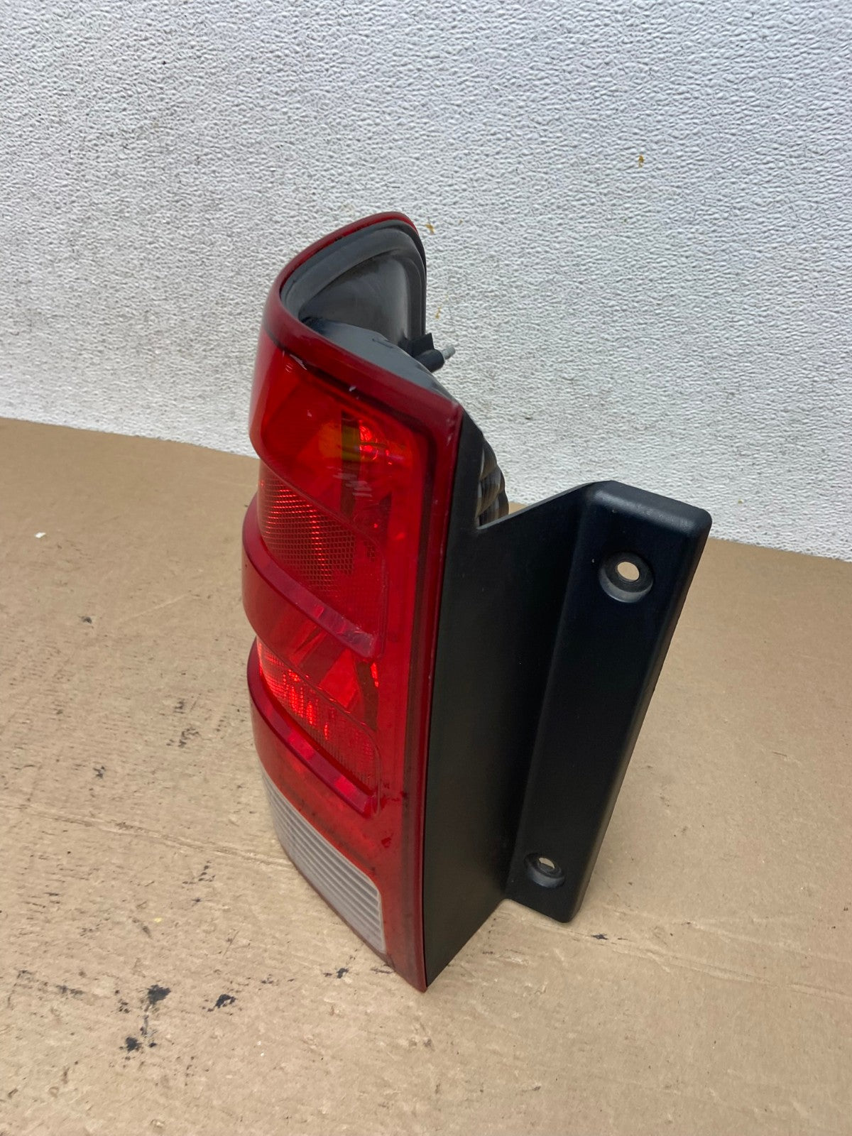 2003 2004 2005 2006 Ford Expedition Left Driver Lh Tail light AF4775 LK1