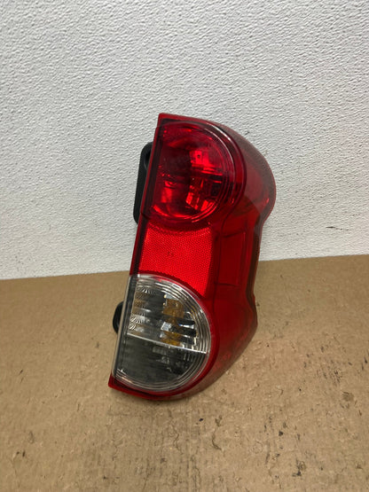 2013 to 2017 Nissan NV200 Right Passenger RH Side Tail Light AC1526 LK0
