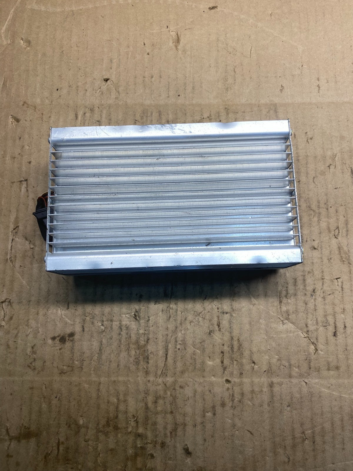 2008 to 2010 Bmw 528i 535i Harman Becker Stereo Audio Amplifier Amp Oe ac0414 DG0