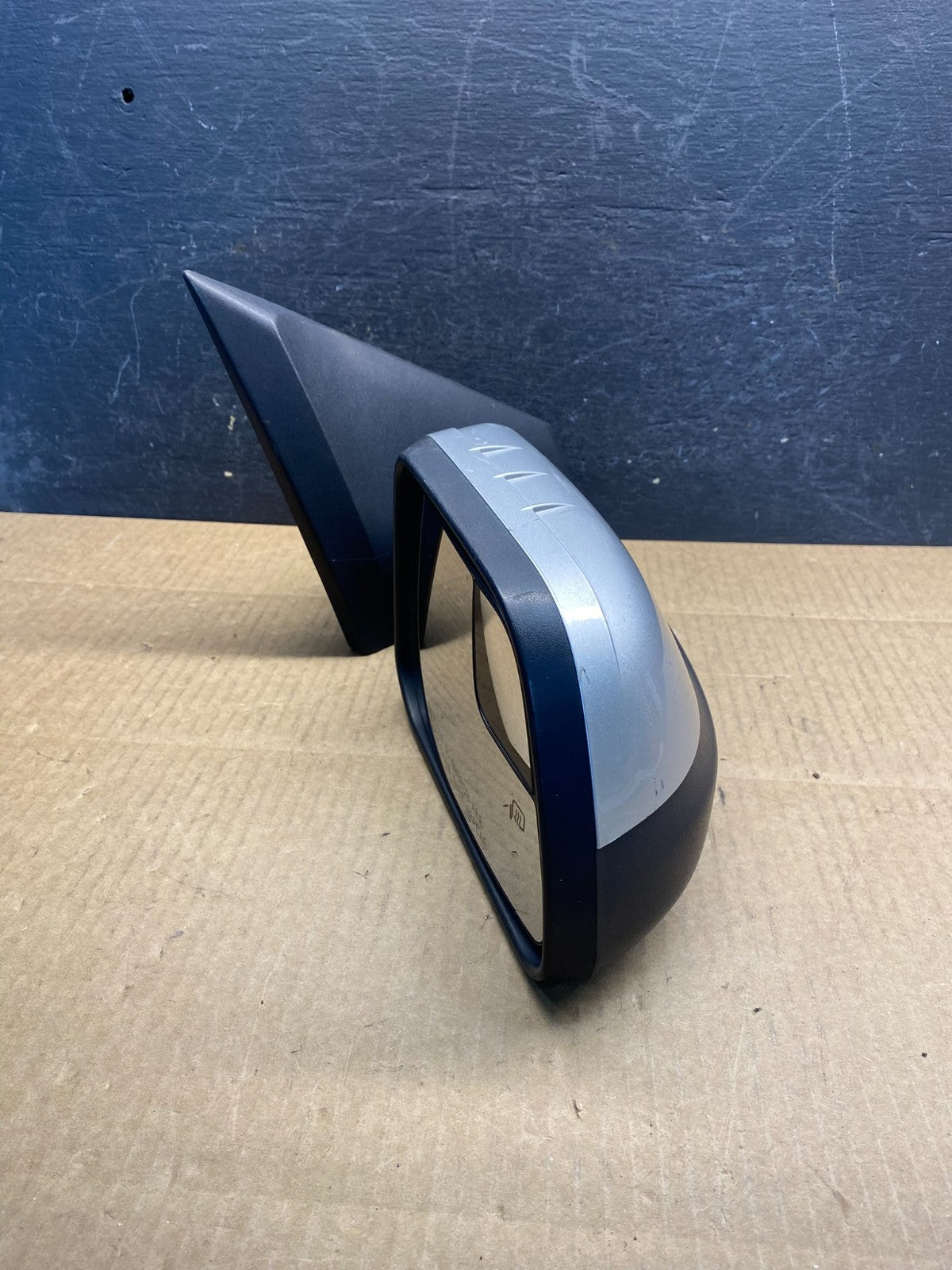 2011 to 2014 Ford Edge Right Passenger View Door Heated Mirror AG7279 DW10