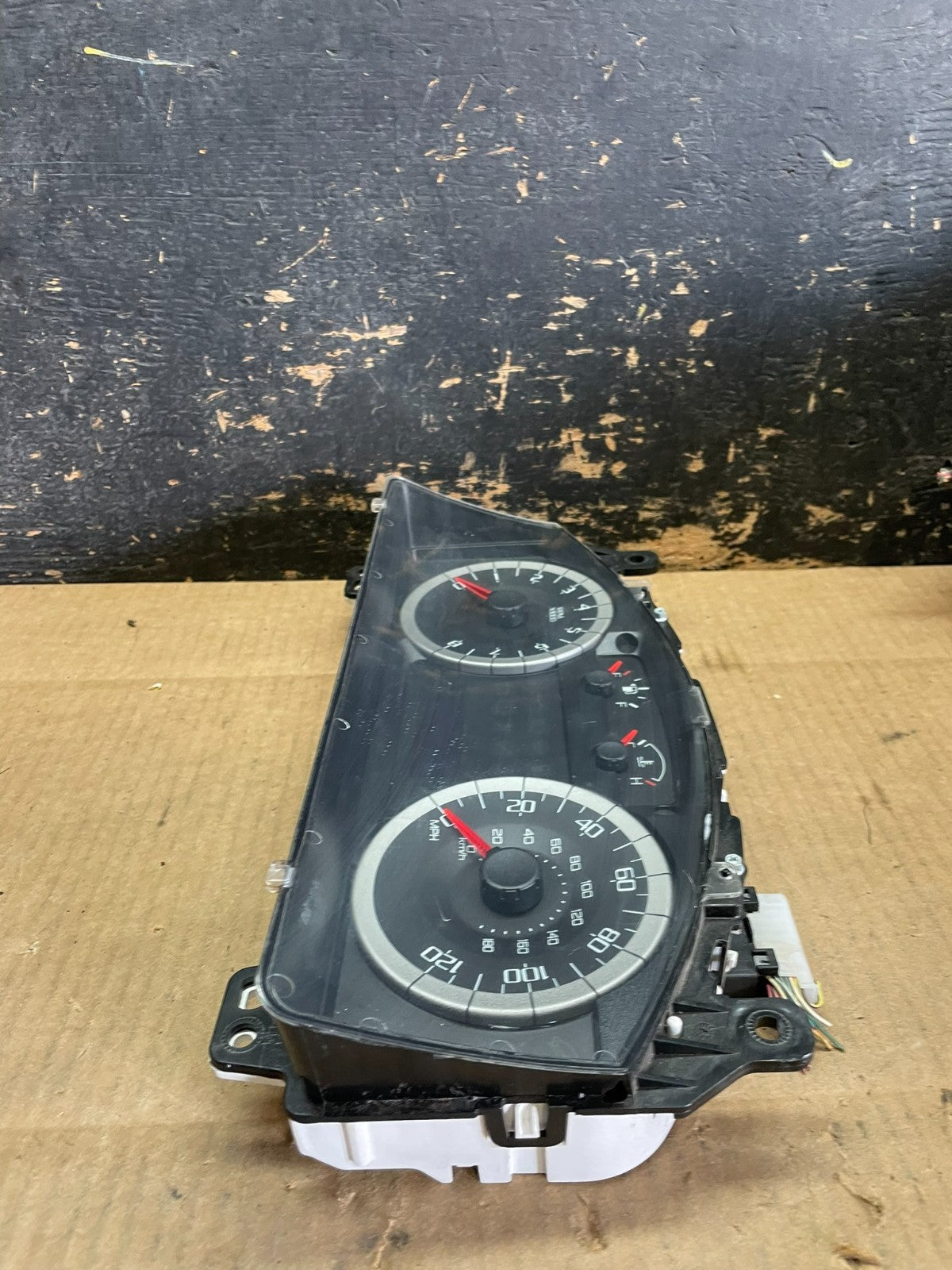 2008 to 2012 Ford Escape Speedometer Cluster Gauge Oem AB28694