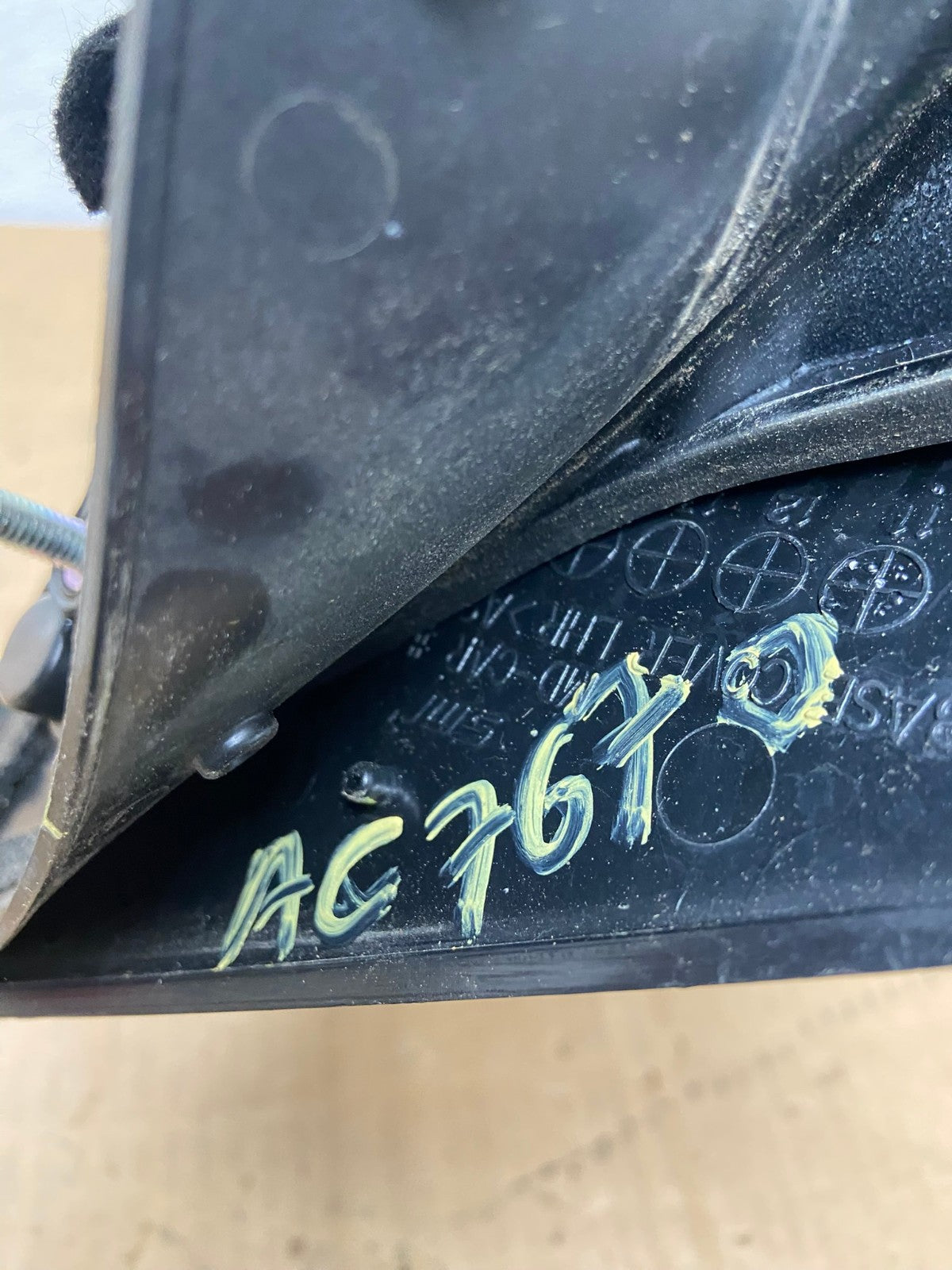 2011-2015 Hyundai Elantra Right Passenger View Door Mirror ac7818 DG8
