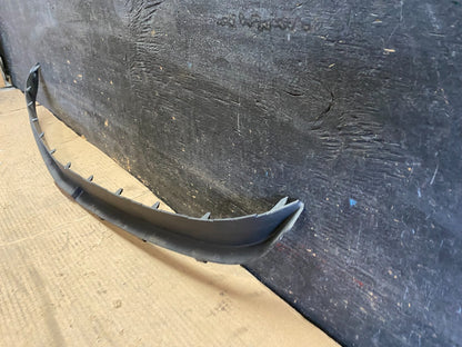 2014 - 2016 Chevrolet Malibu Front Upper Inner Grille Air Deflector OEM R2222 DG1