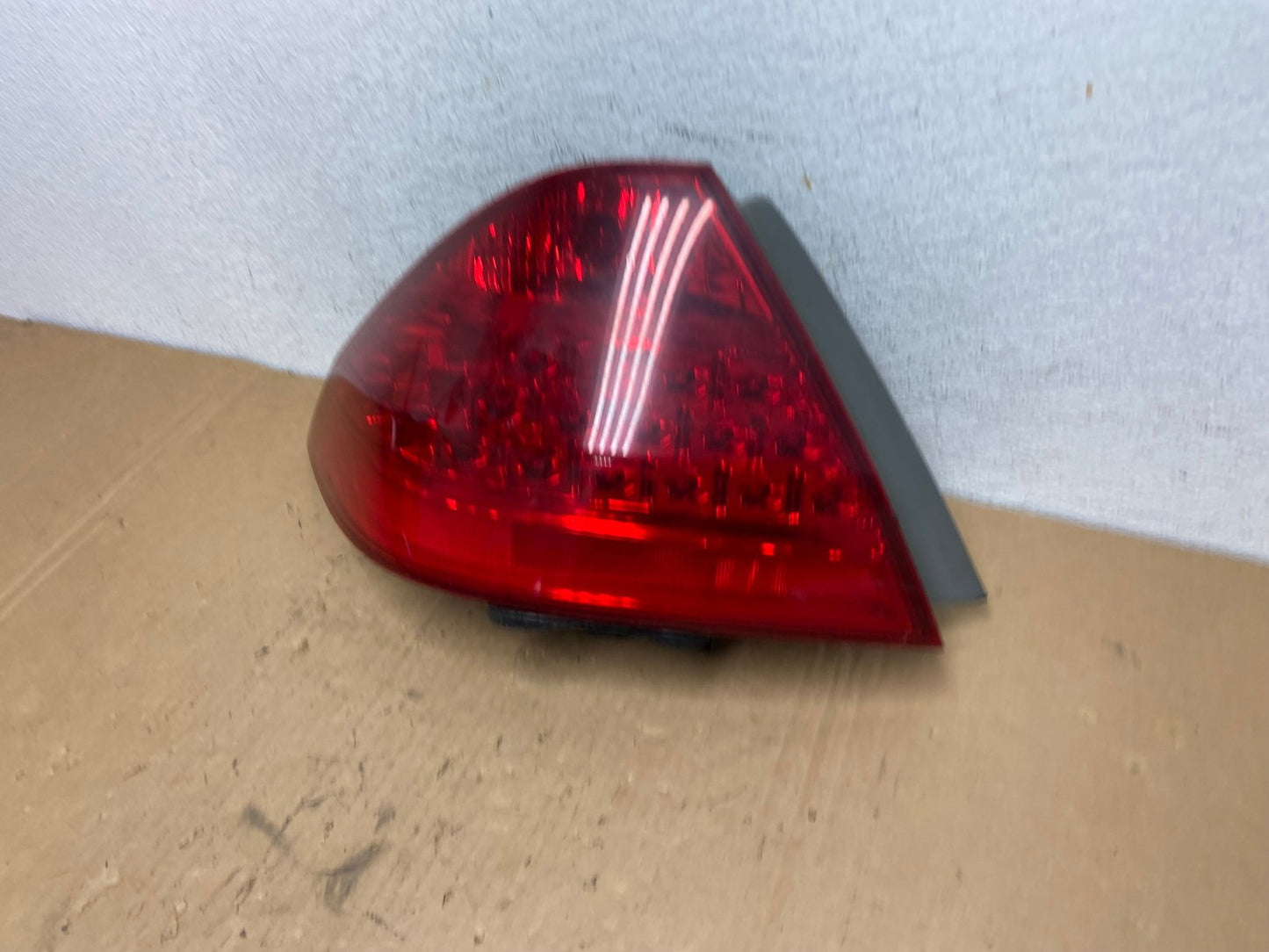 2006 - 2007 Honda Accord Left Driver Lh Side Tail light AD3028 LK1