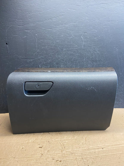 2011 to 2019 Ford Explorer Front Right Passenger Storage Glove Box af2253 DG0