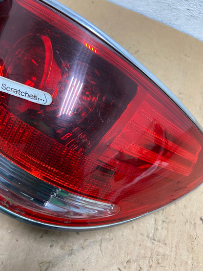 2005 - 2006 Lexus ES330 Right Passenger Side Tail Light AD0503 LK3