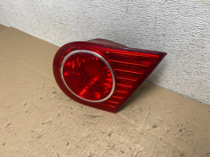 2004 2005 2006 Kia Amanti Right Passenger Side Tail Light Inner OEM J9118 KC1