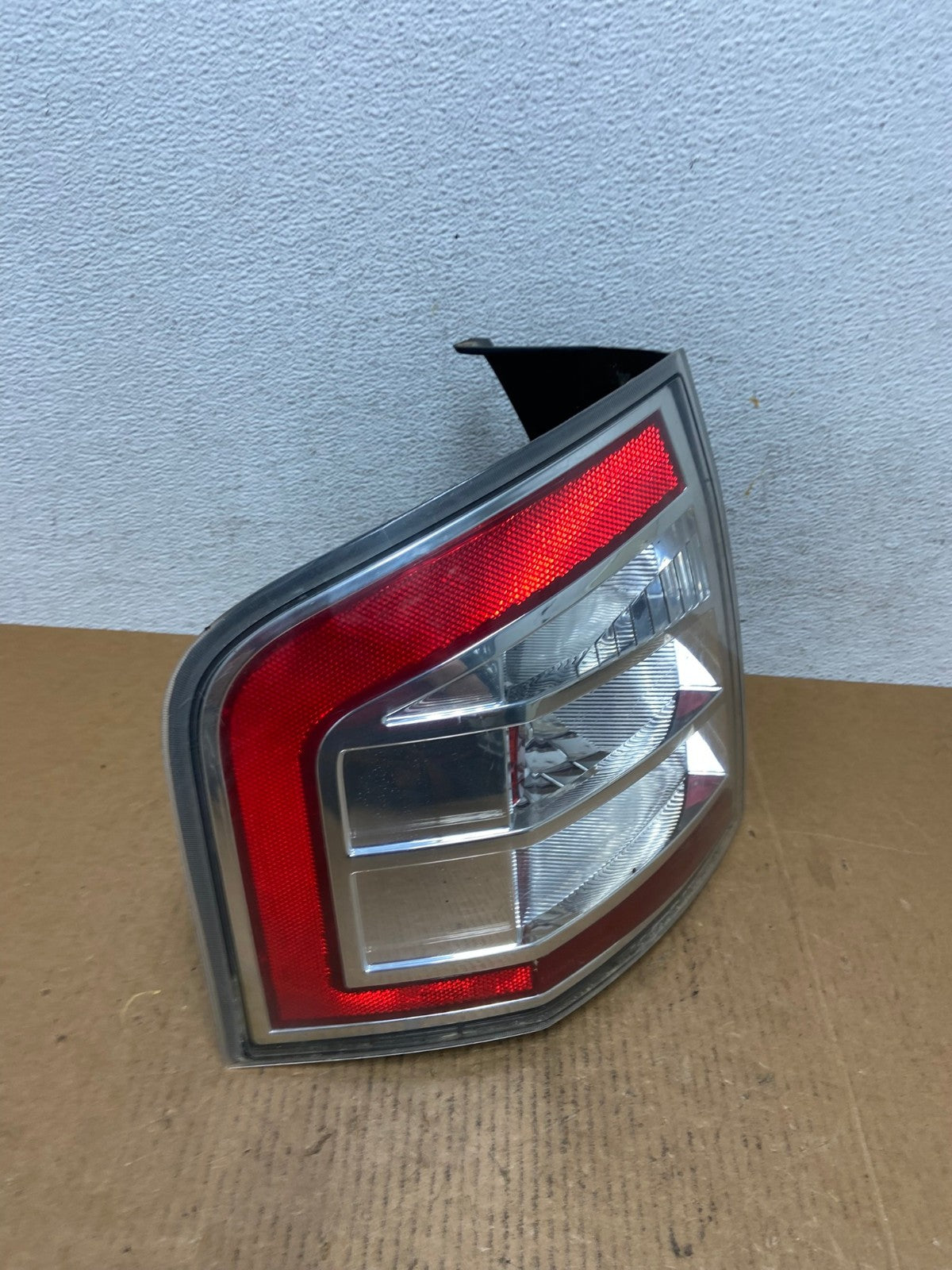 2007 2008 2009 2010 Ford Edge Tail light Left Driver LH Side AD9311 LK2