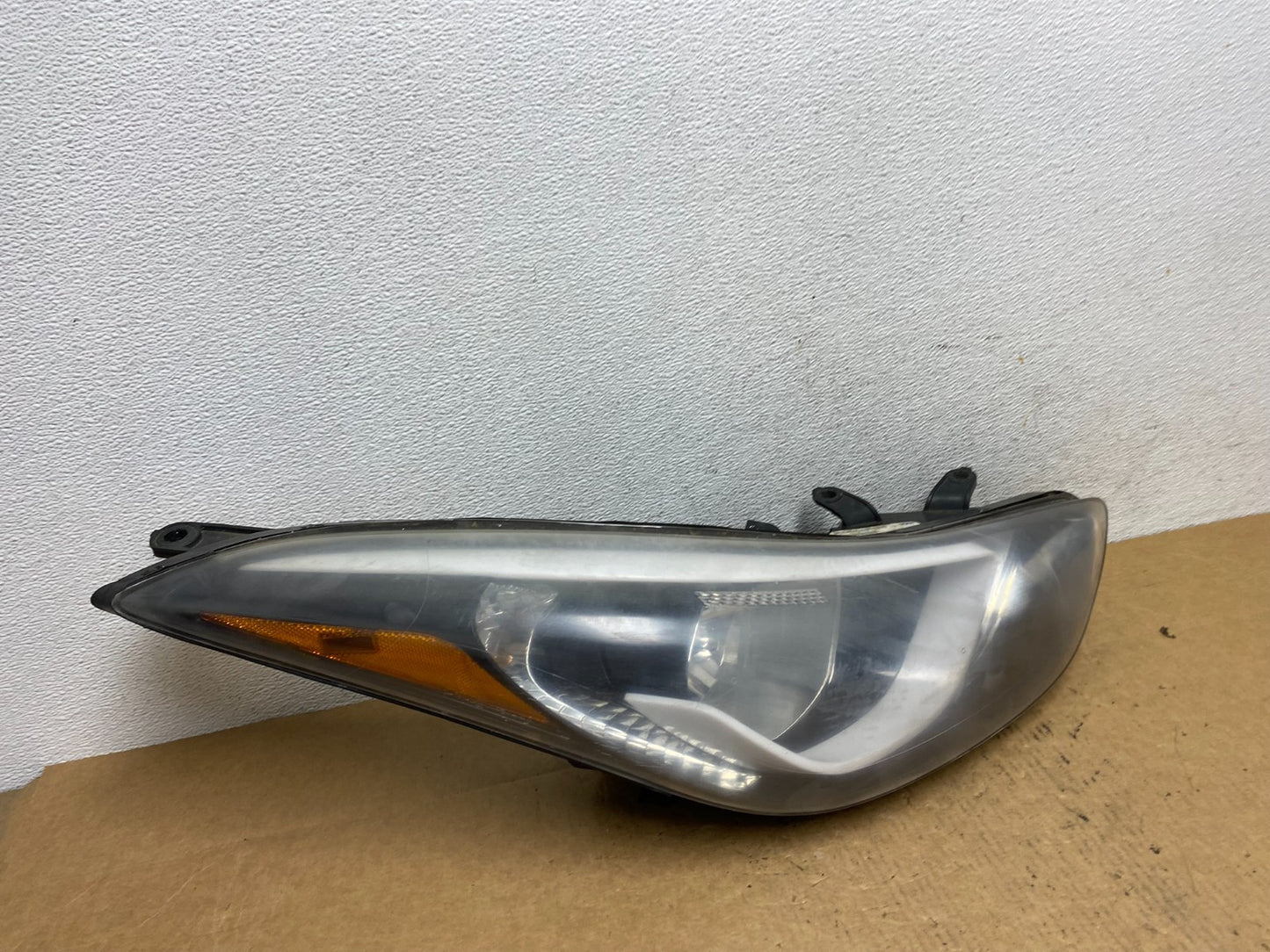 2014 2015 2016 Hyundai Elantra Right Passenger RH Side Headlight TYC AD4667 DW2