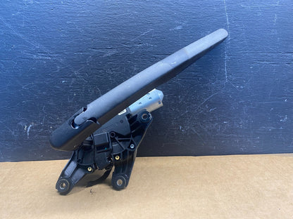 2020 to 2023 Ford Explorer Rear Windshield Wiper Motor AD7461 DG0