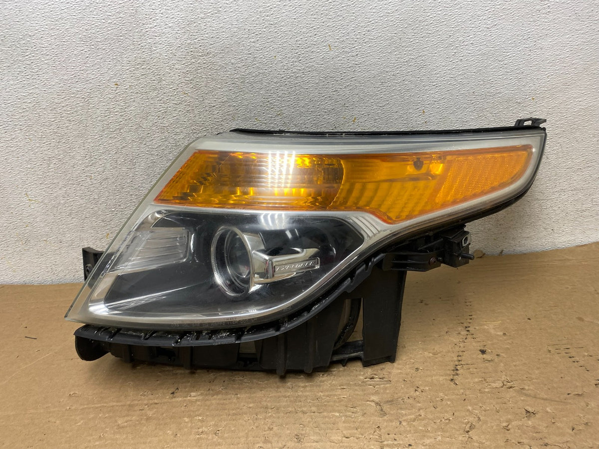 2011 to 2015 Ford Explorer Left Driver LH Xenon Headlight AH9209 DW0