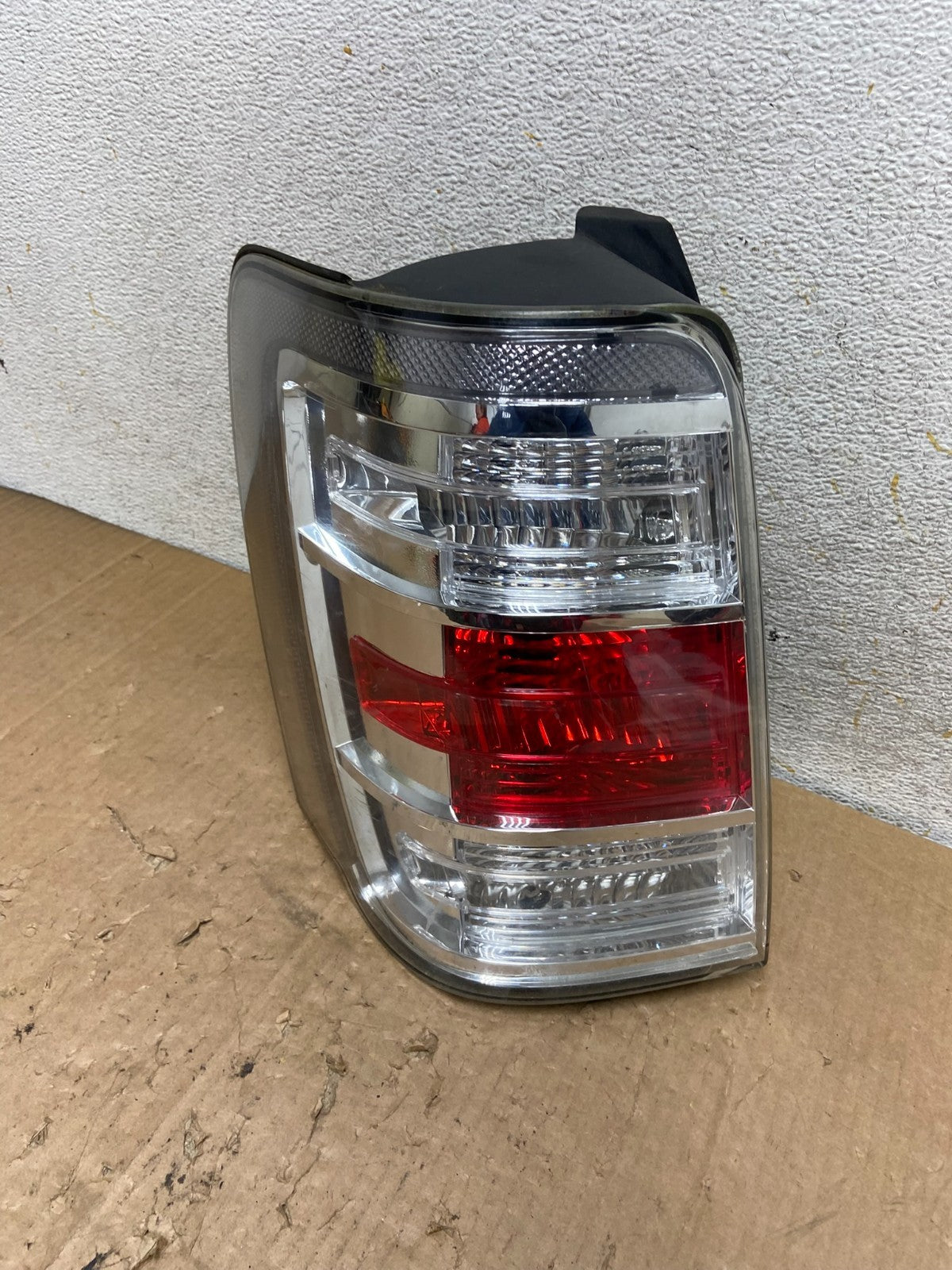 2008 2009 2010 2011 Mercury Mariner Left Driver Lh Side Tail Light AI9124 LK0