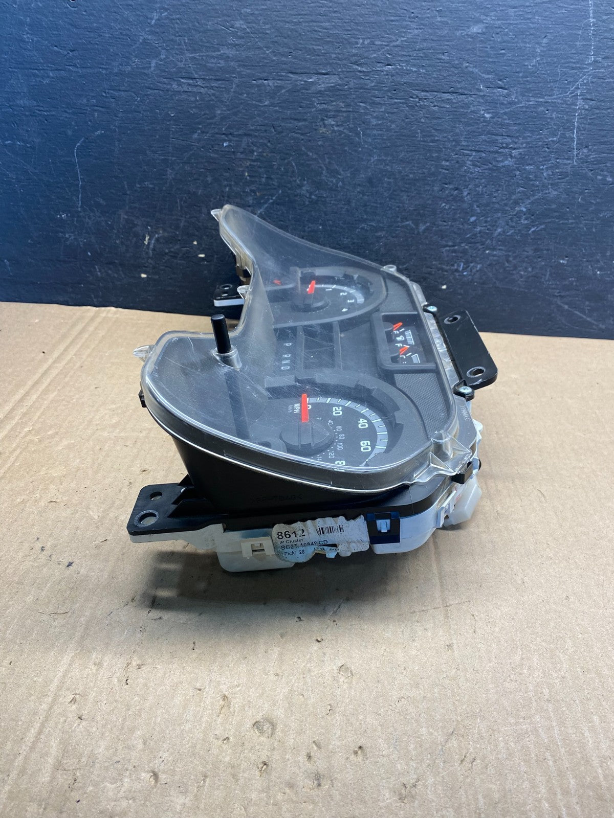 2011 to 2013 Ford E150 E250 E350 VAN Gauge Speedometer Cluster AE7599 DG2