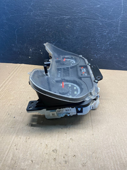 2011 to 2013 Ford E150 E250 E350 VAN Gauge Speedometer Cluster AE7599 DG2