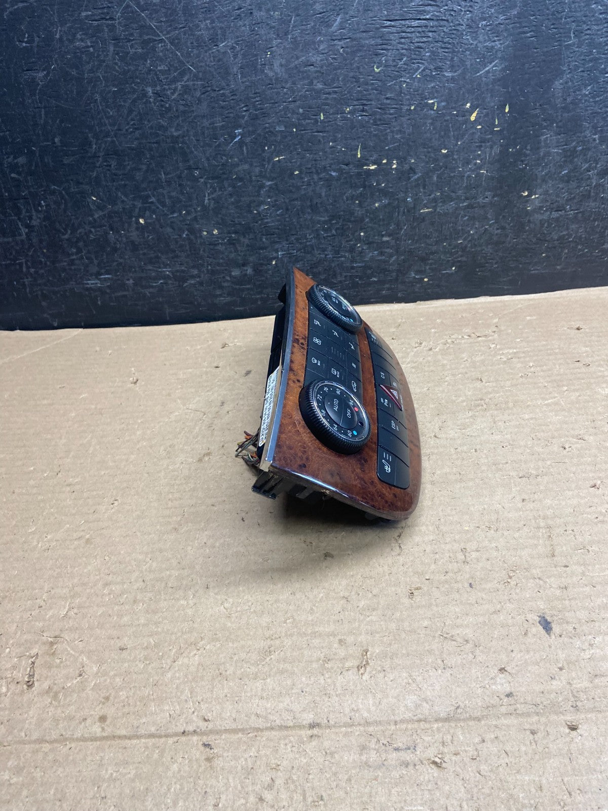 2006 to 2010 Mercedes W251 R350 AC Temp Heater Climate Control ah5383 DG1