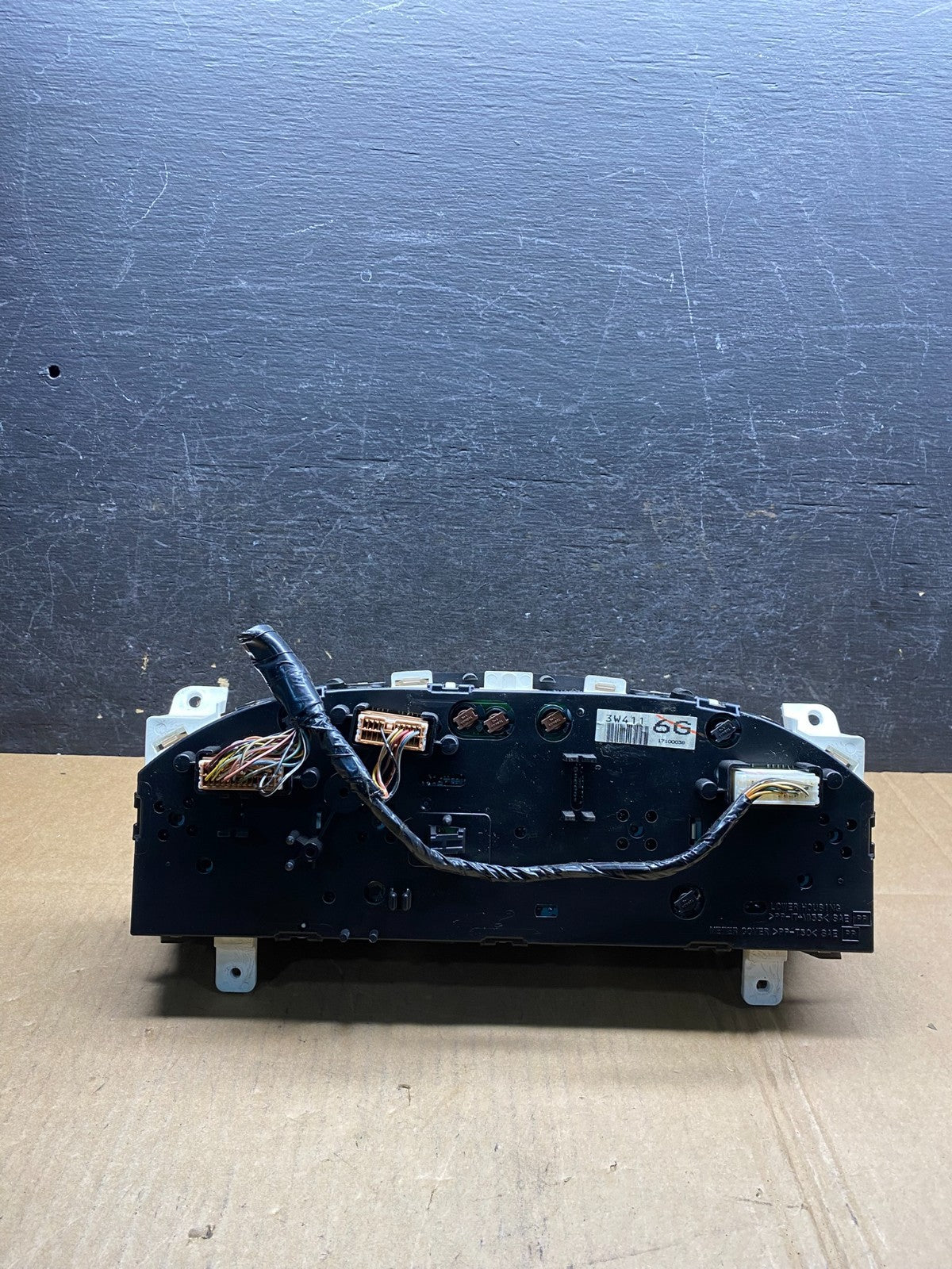 2001 to 2003 Nissan Pathfinder Speedometer Cluster Gauge AI9729 DG3