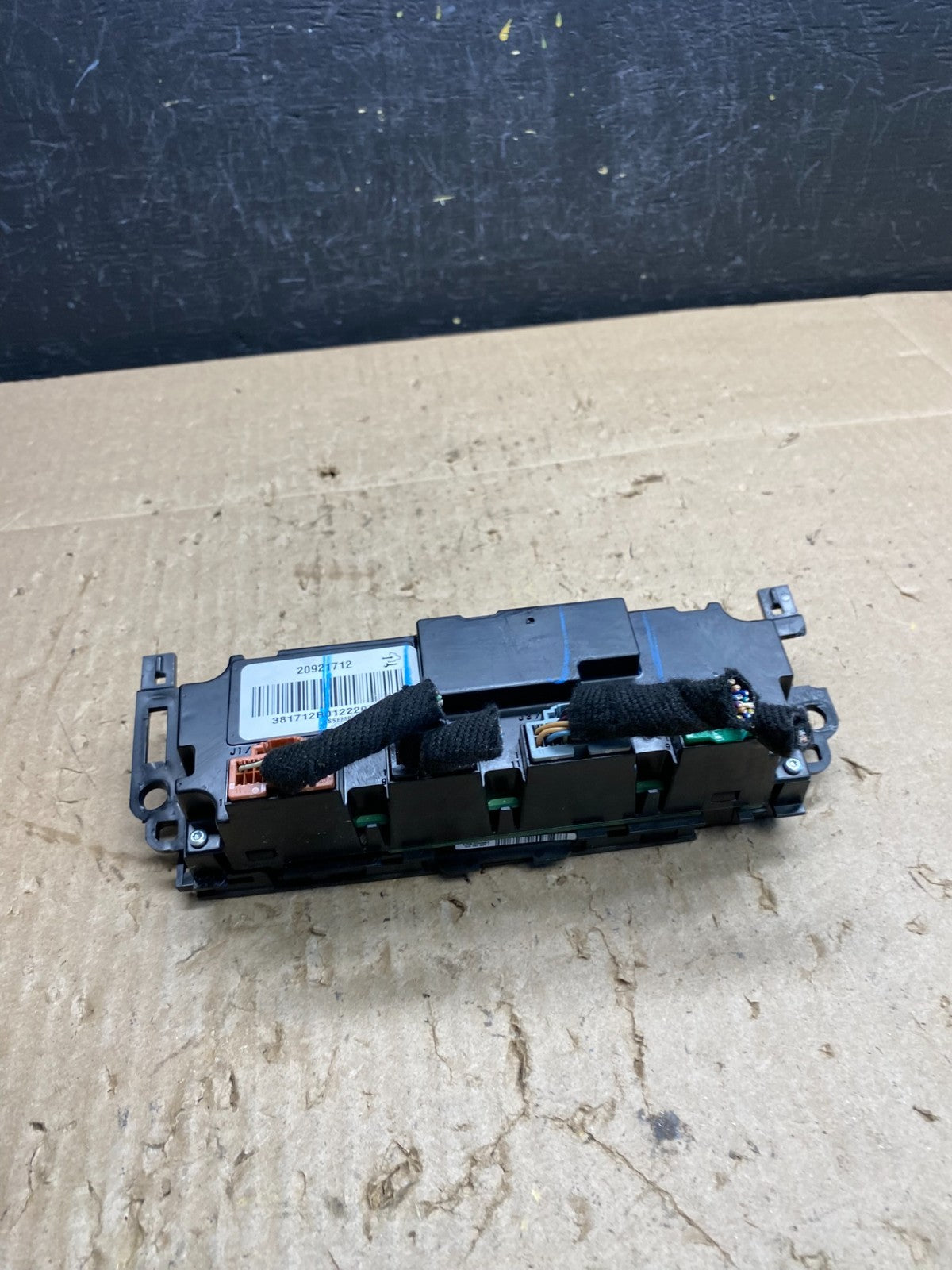 2007 - 2011 Chevrolet Silverado Gmc Sierra A/C Heater Climate Control AC9155 DG5