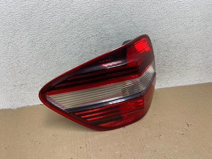 2009 to 2011 Mercedes ML350 ML-Class Left Driver Side LH Tail Light AG6884 LK2