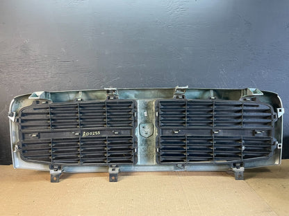 2004 to 2006 Dodge Durango Front Upper Chrome Grill Grille AD0255 DG3