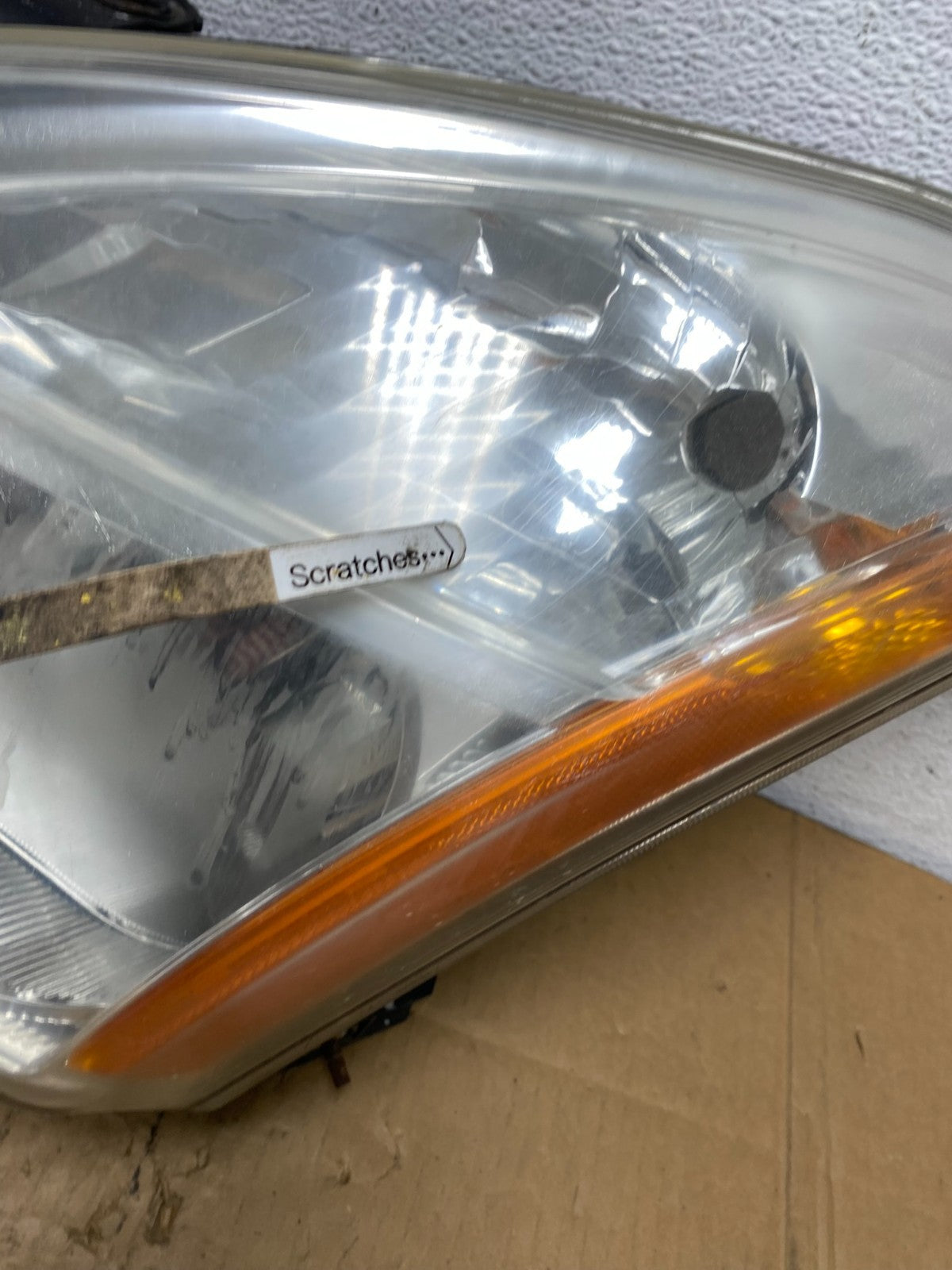 2008 to 2013 Nissan Rogue HID Xenon Headlight Left Driver Lh Side AD2356 DW3