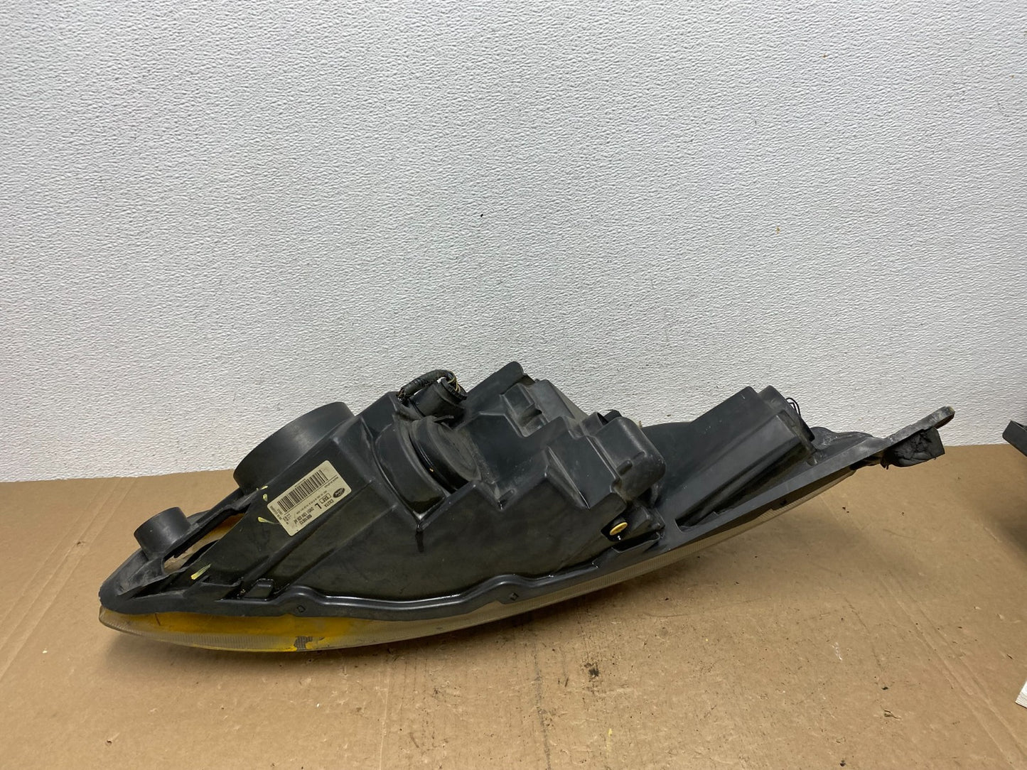 2013 to 2016 Ford C-MAX Left Driver LH Side Headlight AC5874 DW9