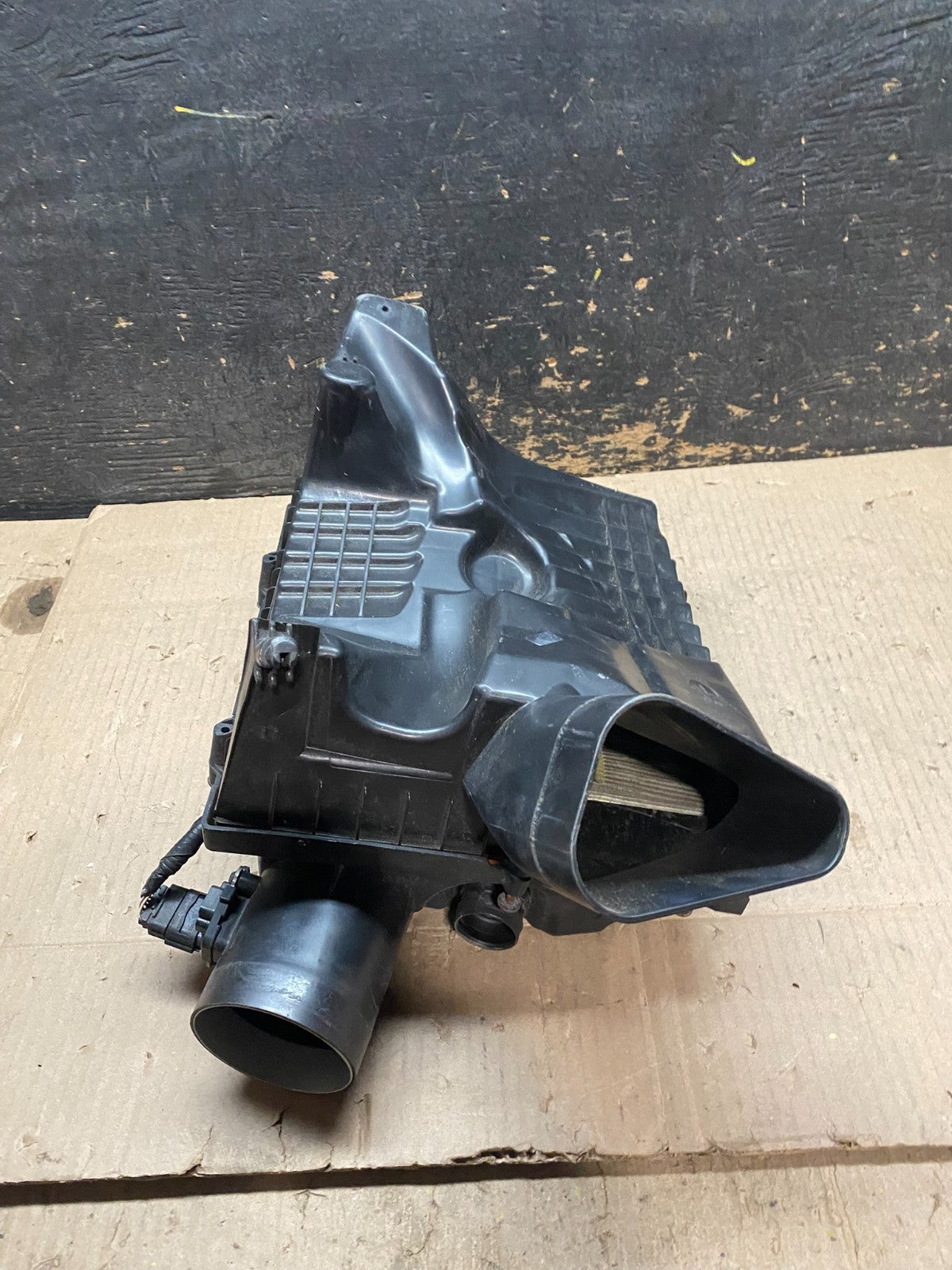 2012 Buick LaCrosse 2.4L Air Intake Box Cleaner X7855 PS7