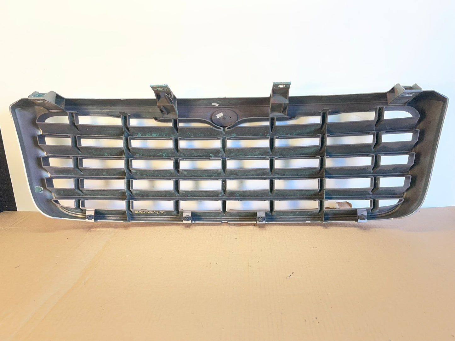 2007 2008 2009 Chrysler Aspen Front Radiator Upper Grill Grille AG3097 DG3