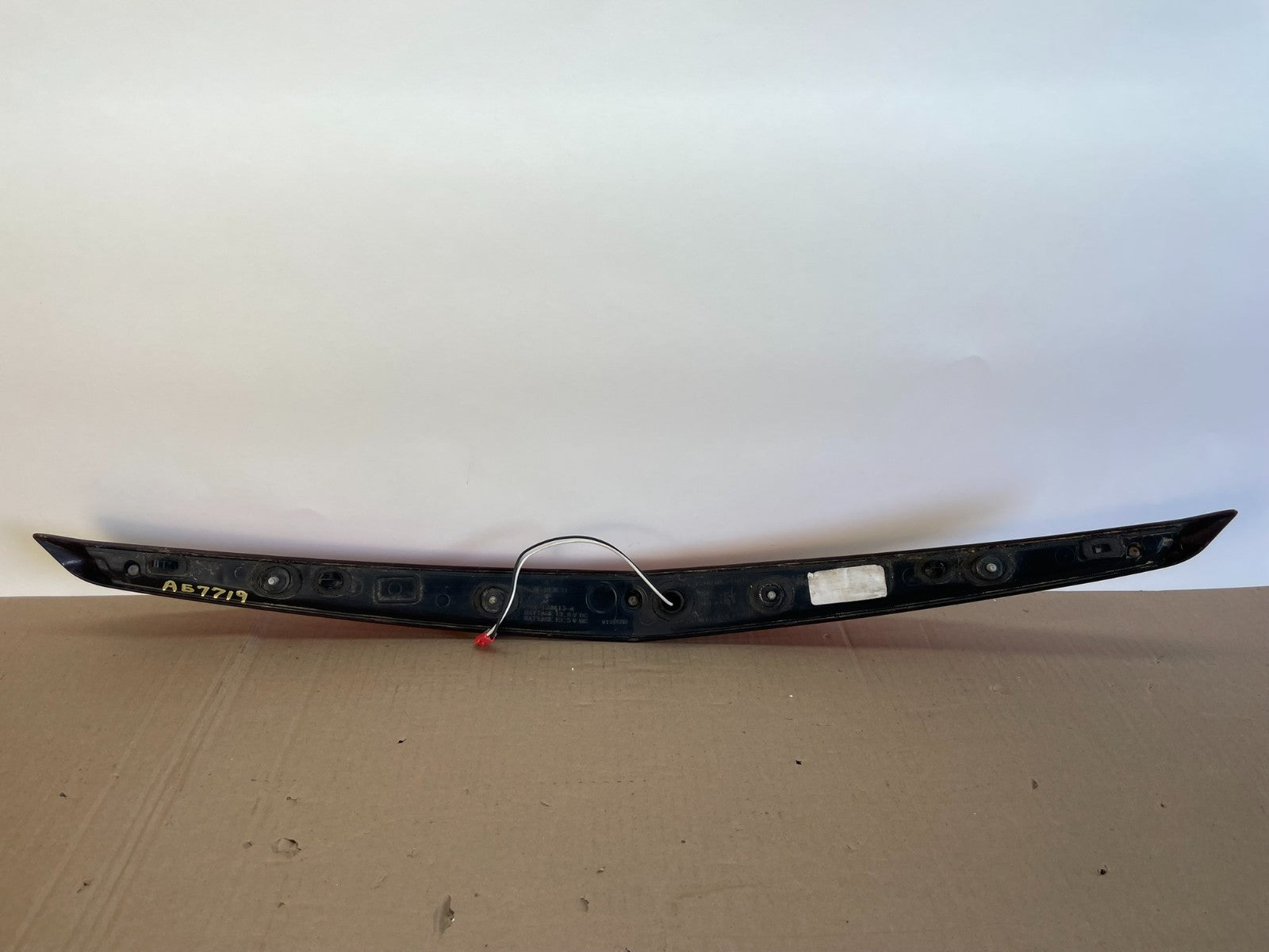 2008-2013 Cadillac Cts Sedan Trunk Lid 3rd Third Brake Tail Light ag7719 DG3