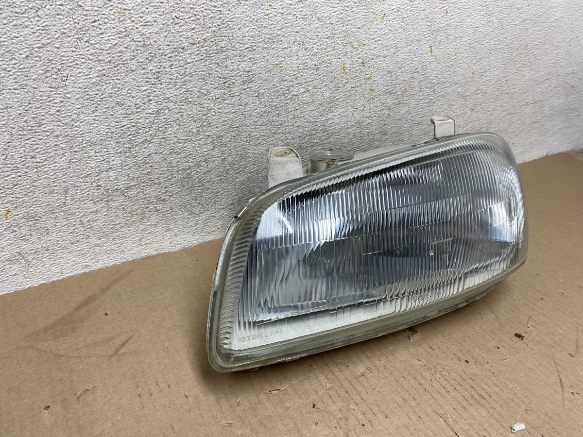 1994 to 1998 Toyota Rav4 Left Driver Lh Side Halogen Headlight AH6736 DW1