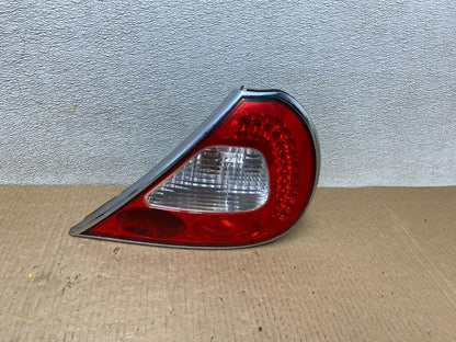2008 to 2009 Jaguar XJ8 Right Passenger RH Side Tail Light OEM W5113 DW0
