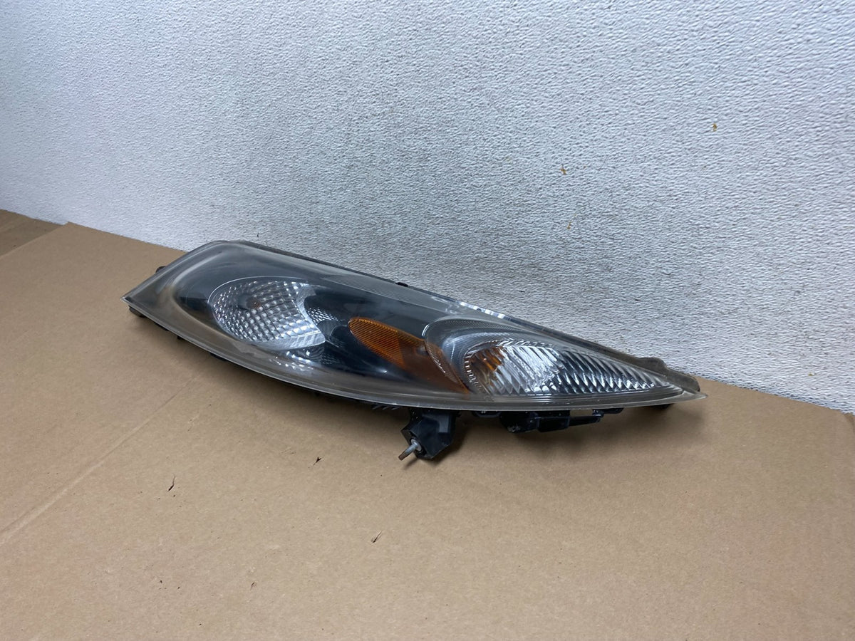 2013 2014 Nissan Juke NISMO RS Left Driver Turn Signal Headlight AG65751