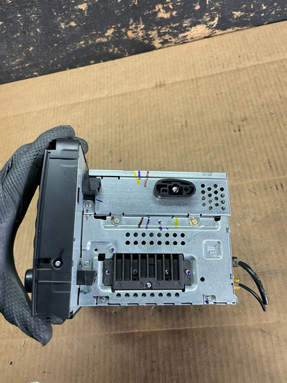 2006-2008 Mercedes W251 R350 R320 Head Command Navi Radio CD Player AA9252  DG1