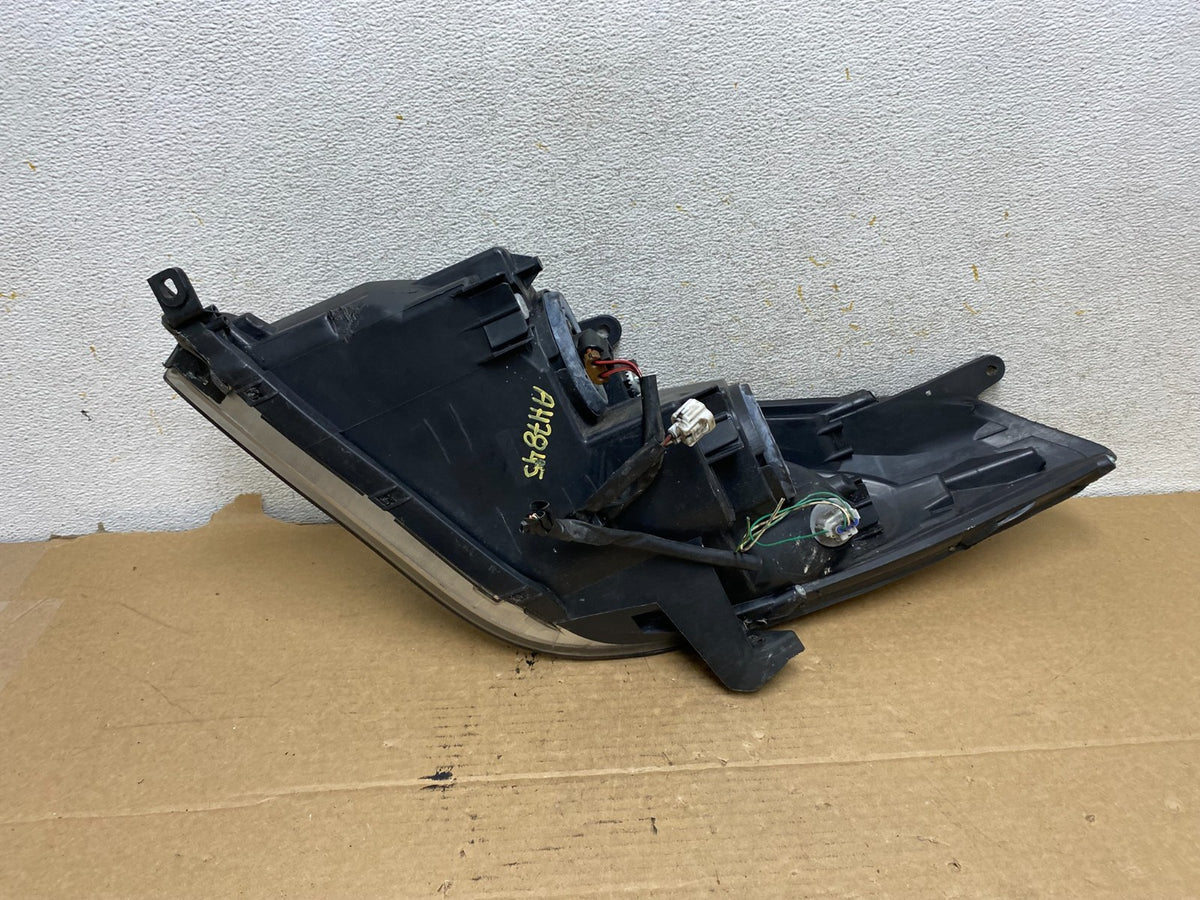 2004 2005 2006 Toyota Solara Halogen Headlight Right Passenger Side AH7845 DW6