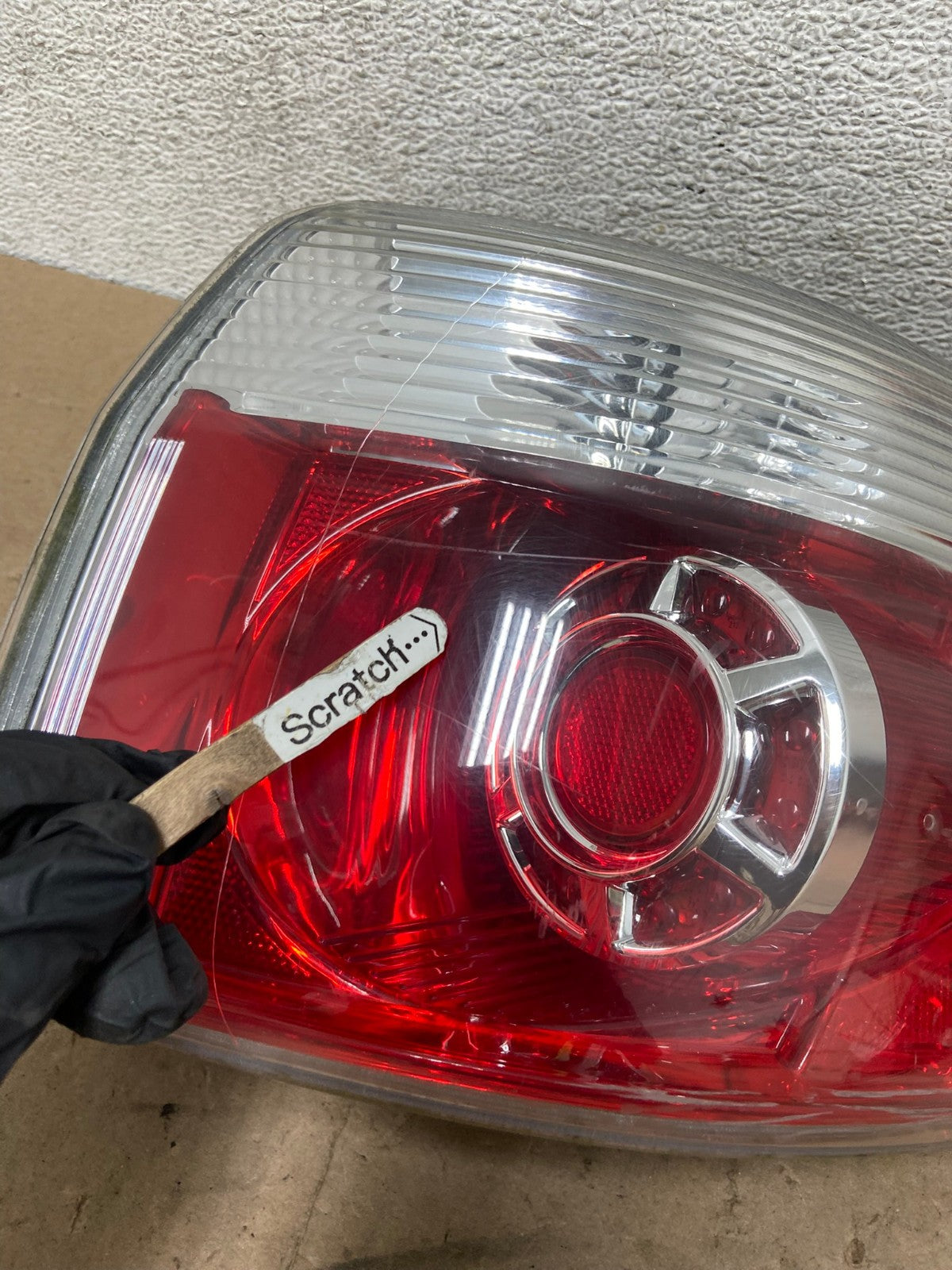 2007 to 2012 GMC Acadia Halogen Tail Light Right Passenger RH Side AG5329 LK3
