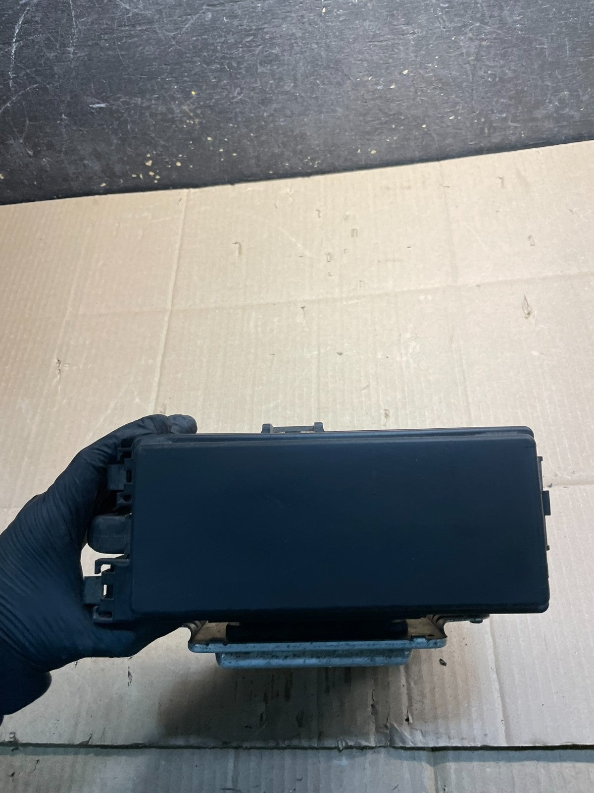 2007 2008 2009 Dodge Durango BCM Multifunction Fuse Box Relay Panel X8386 DG4