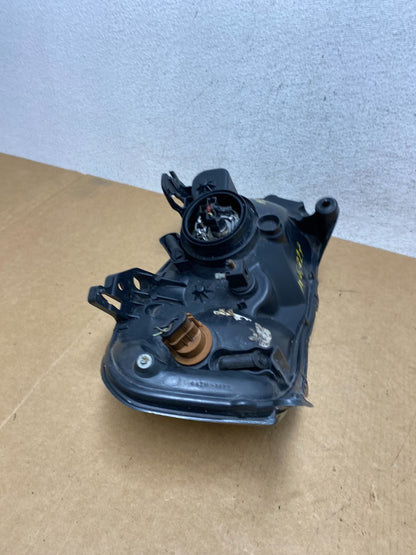 2001 to 2004 Mazda Tribute Left Driver Lh Side Halogen Headlight AE3035 DW8