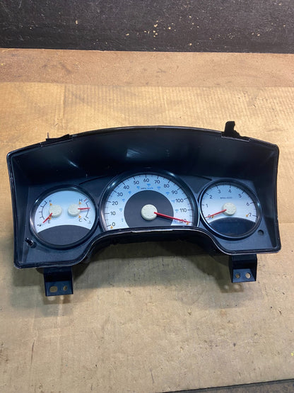 2004 Dodge Durango Speedometer Instrument Cluster Gauge y4578 DG0
