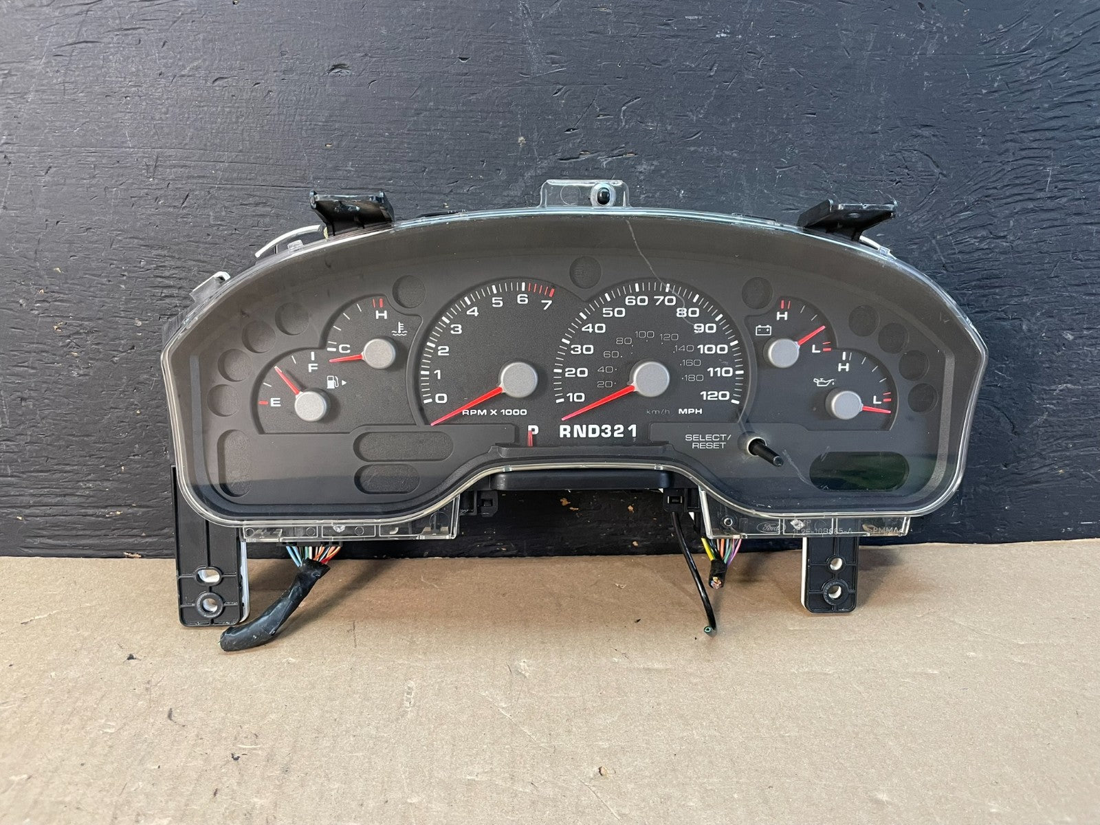 2004 2005 Ford Explorer Speedometer Cluster Gauge ae3345 DG0