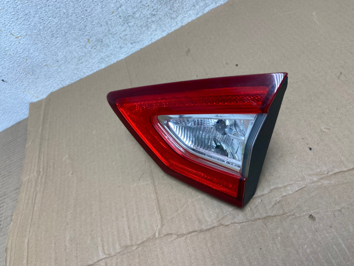 2013 to 2016 Ford Fusion Right Passenger RH Side Tail Light Inner AI1166 LK1