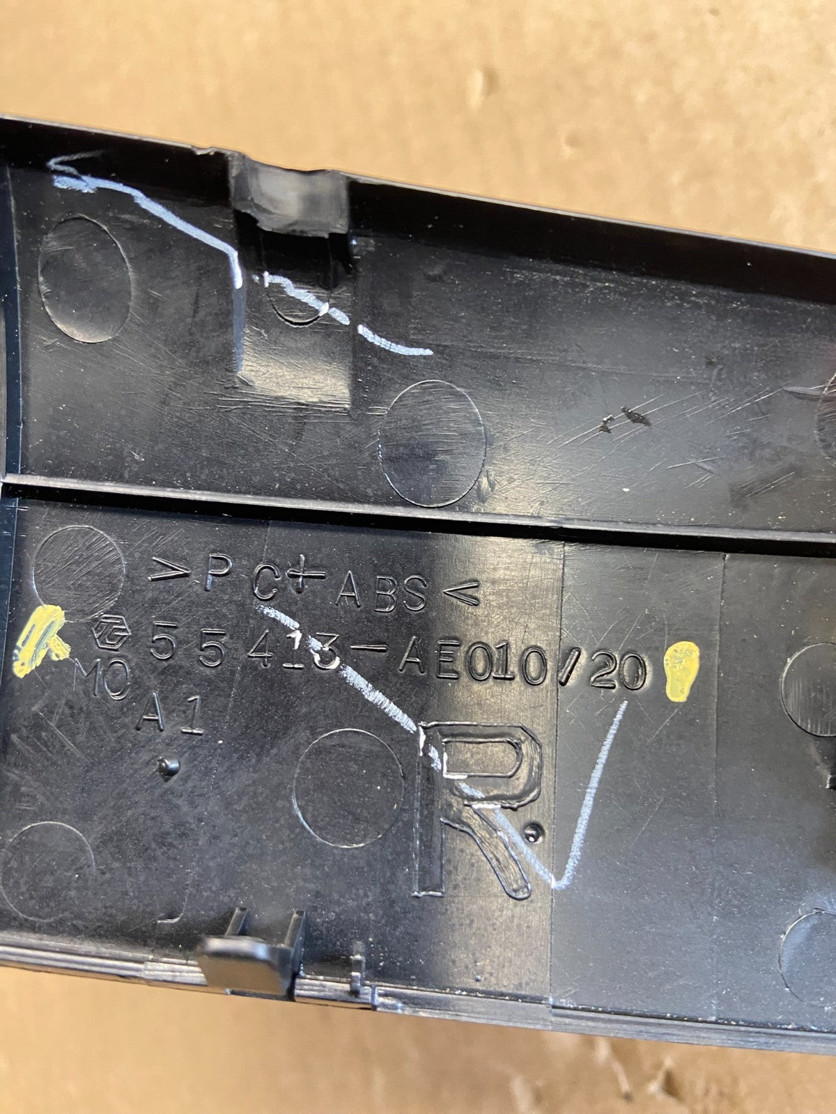 2004 to 2010 Toyota Sienna Switch Key Light Indicator Bezel Trim OEM AC6159 DG4