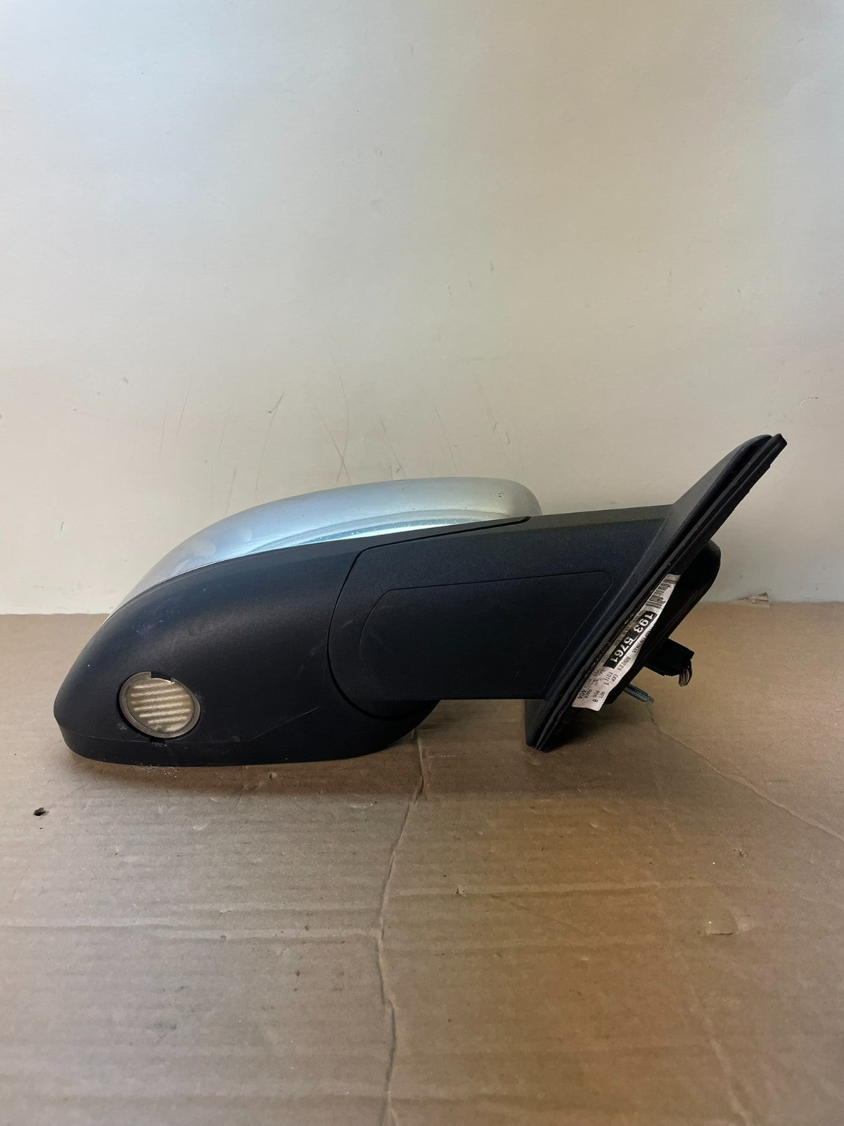 2010 to 2018 Ford Taurus Right Passenger View Door Mirror Blind Spot AI0433 DG3