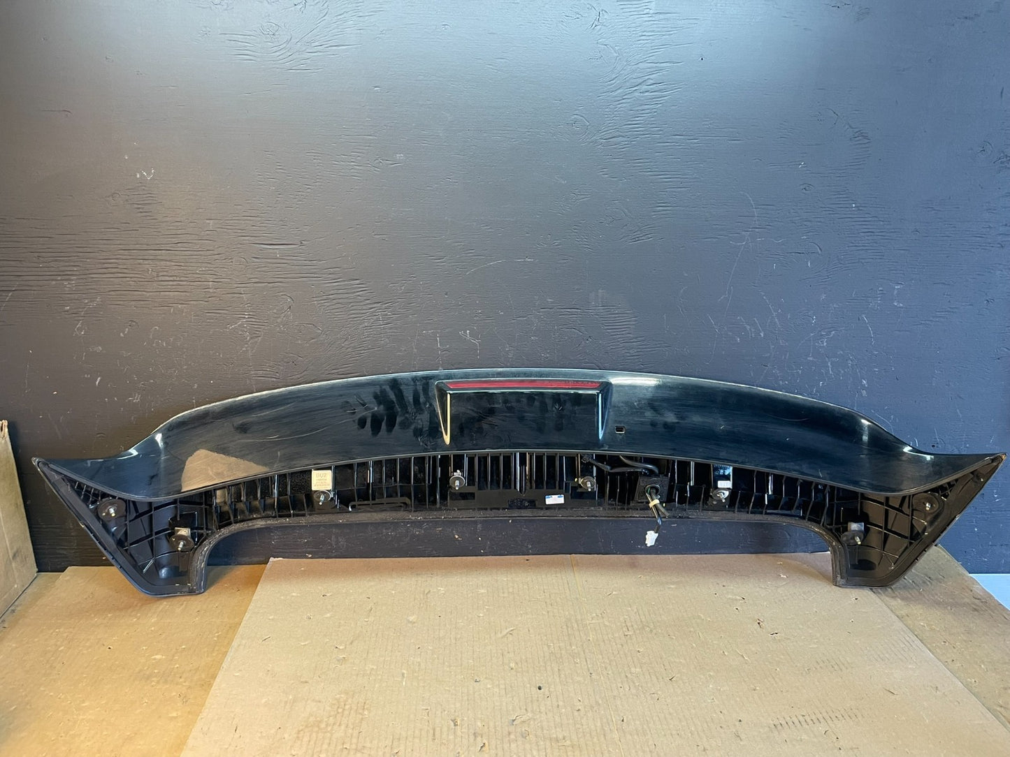 2017 to 2021 Kia Sportage Rear Spoiler Wing Brake Light Oem ab7903 DG9